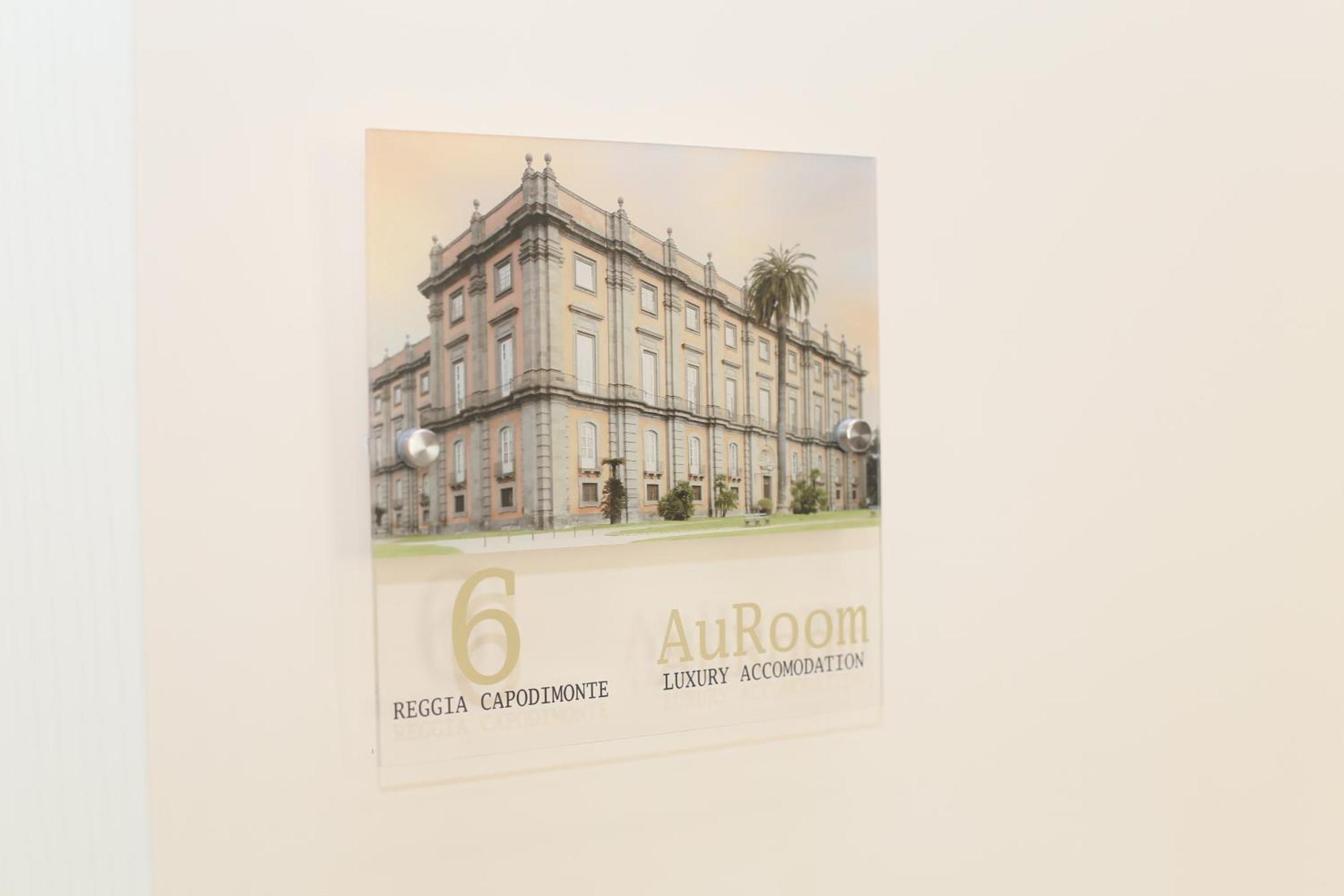 Auroom Naples Luaran gambar