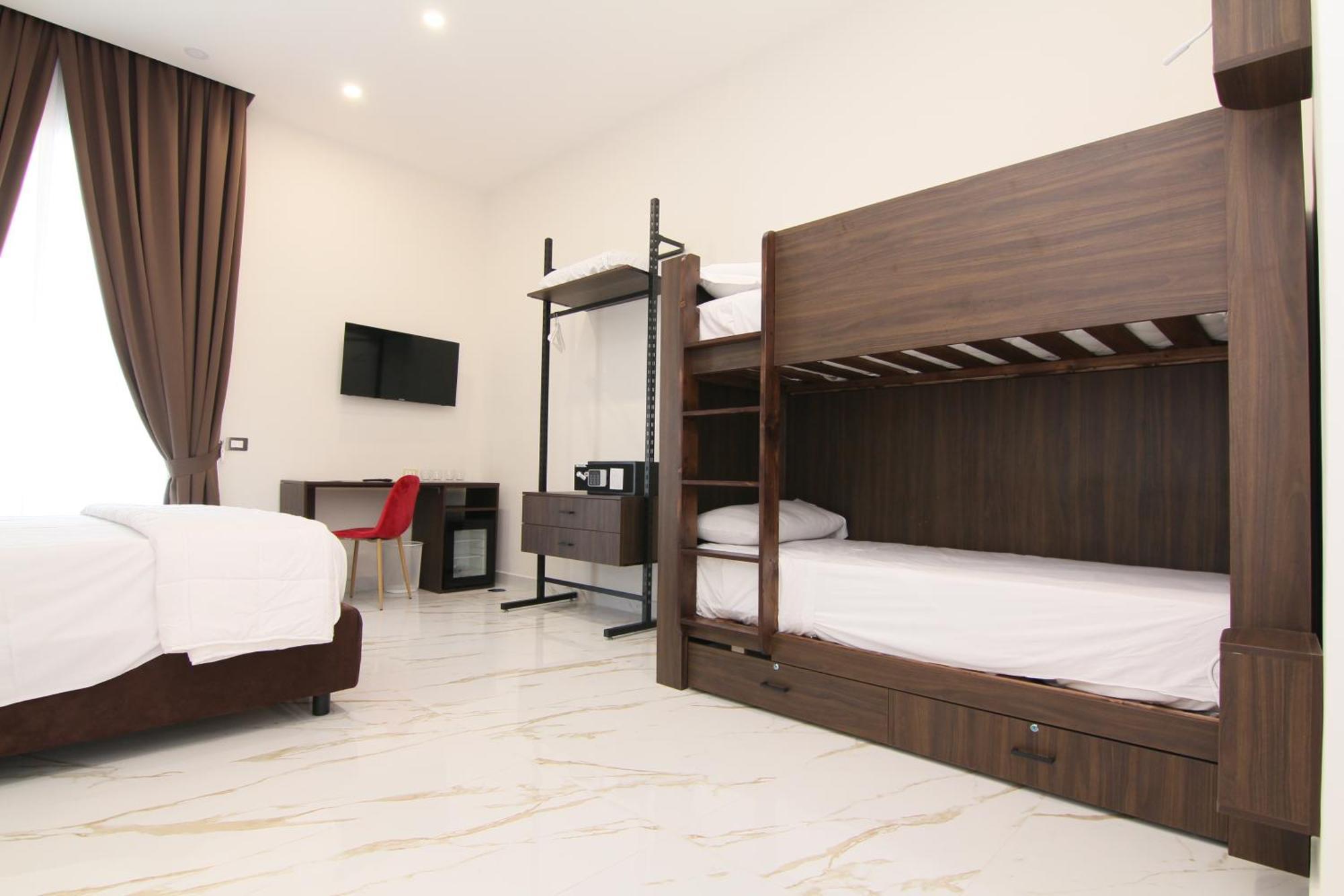 Auroom Naples Luaran gambar