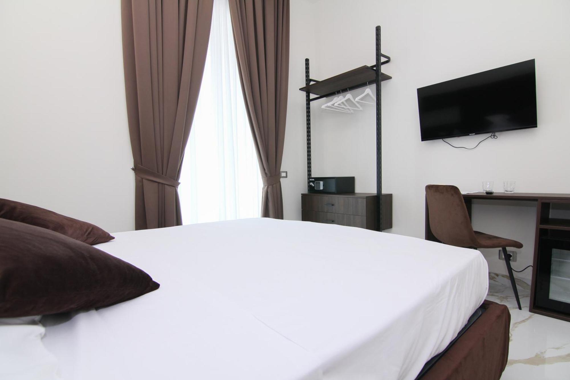 Auroom Naples Luaran gambar